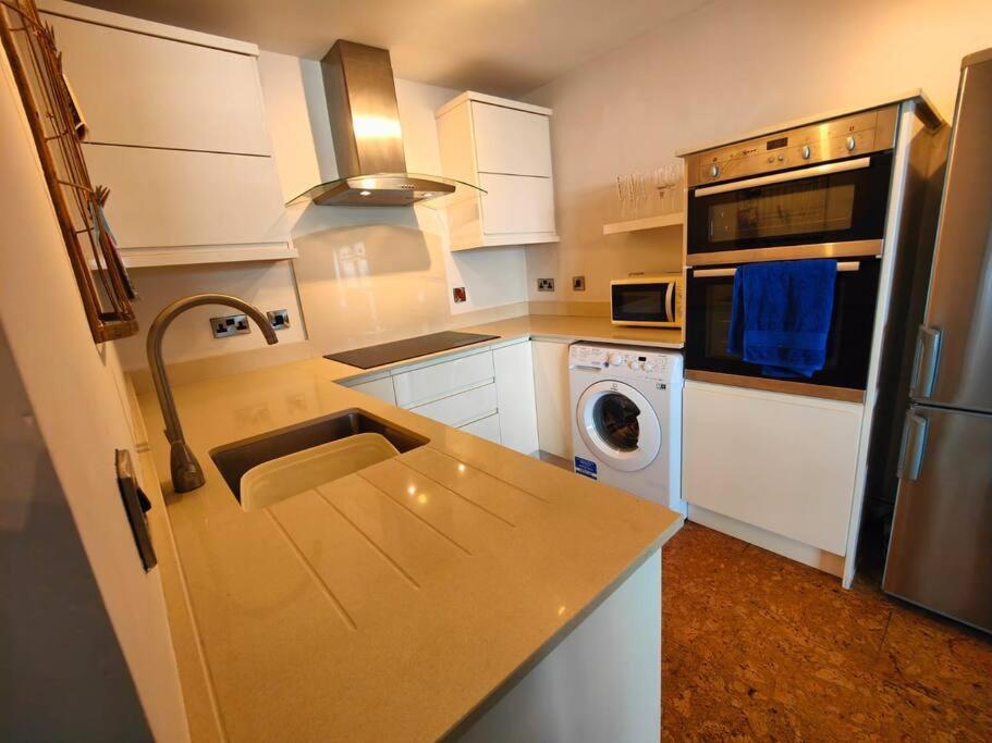 Apartamento Holywood Sea Renity Exterior foto